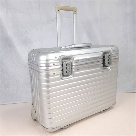 laptop trolley rimowa|Rimowa Topaz Pilot trolley 36l Aluminium 2 wheels .